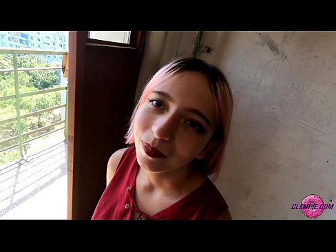 ❤️ O studentă senzuală o suge unui străin în Outback - Ejaculează pe fața lui ❤️  at us ️❤